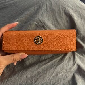 Tory Burch glasses case